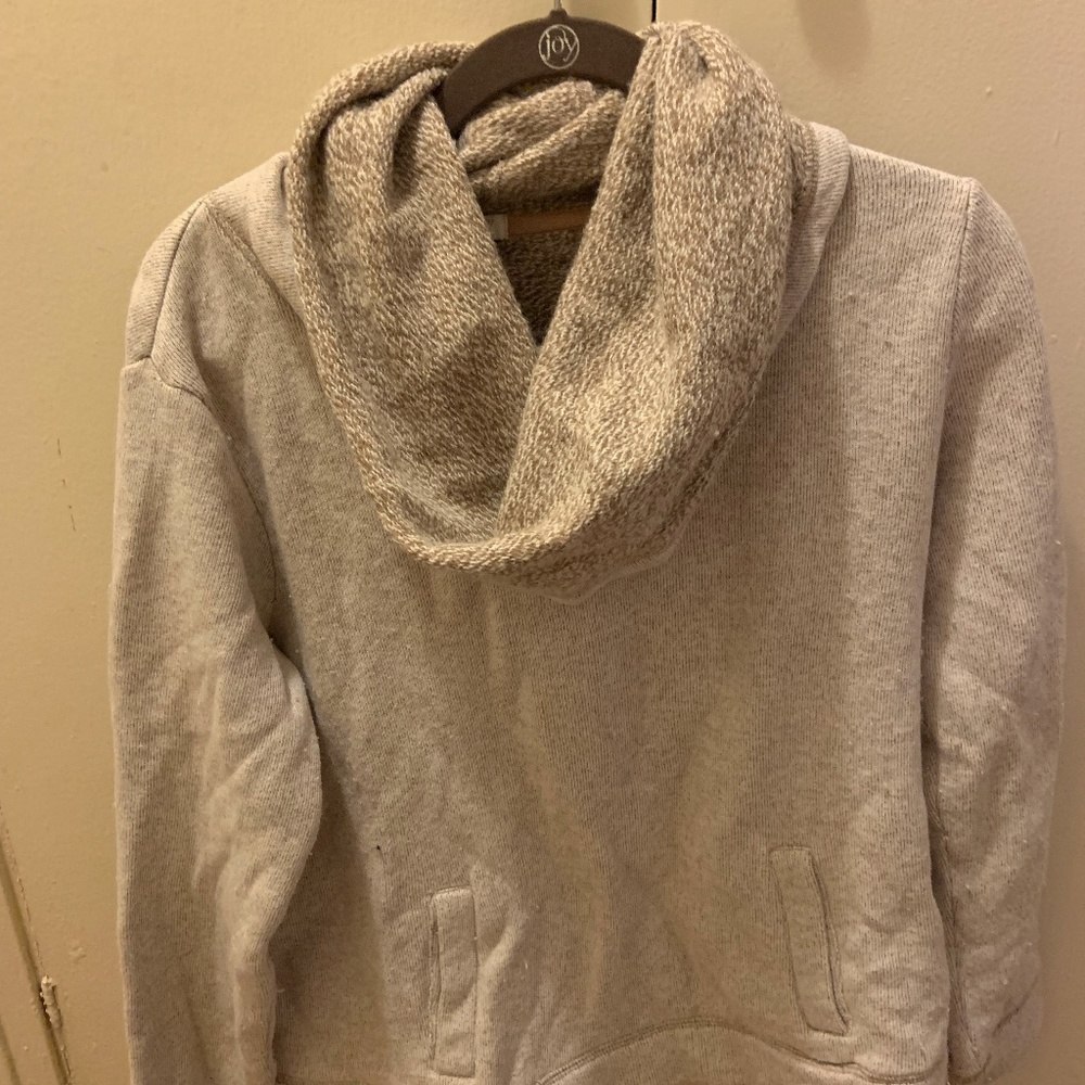 Cowl Sweatshirt w/ Front Pocket
